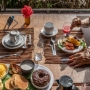 Suíte Duplo Standard – Harmonia e Conforto com Vista para o Jardim