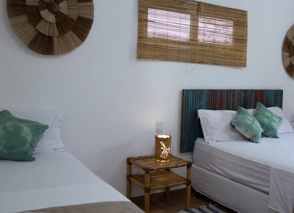 Quarto Duplo com Cama Extra