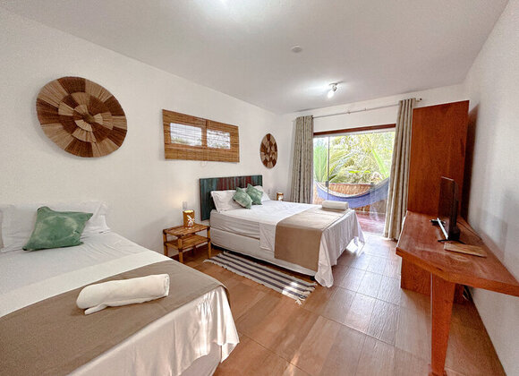 Quarto Duplo com Cama Extra