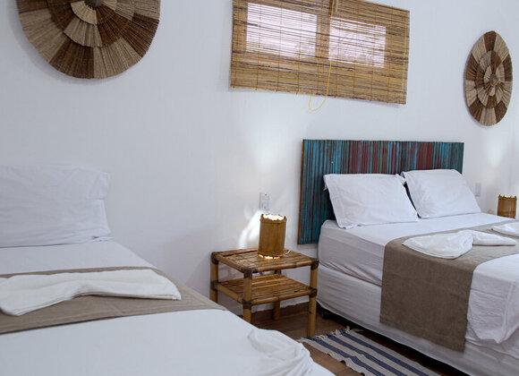 Quarto Duplo com Cama Extra