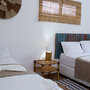 Quarto Duplo com Cama Extra