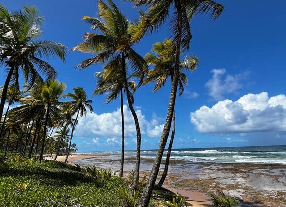 Suíte Duplo Deluxe – Vista, Espaço e Aconchego no Alto da Paz