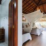 Suíte Duplo Deluxe – Vista, Espaço e Aconchego no Alto da Paz